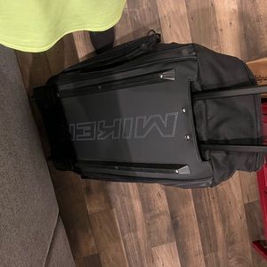 Baseball softball roller bag
